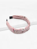 Knot<b style="color:White;"><font size="1"> -</font></b>Design Floral Headband