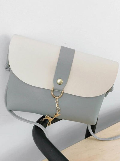 Two<b style="color:White;"><font size="1"> -</font></b>Tone Flap Bag