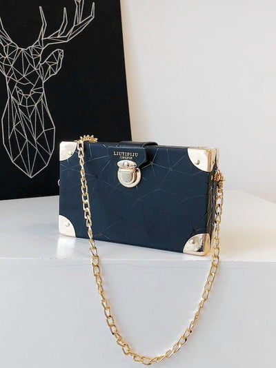 Push<b style="color:White;"><font size="1"> -</font></b>Lock Detail Chain Bag