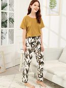 Bamboo<b style="color:White;"><font size="1"> -</font></b>Leaf<b style="color:White;"><font size="1"> -</font></b>Print Letter Pajama Set