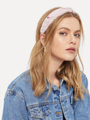 Knot<b style="color:White;"><font size="1"> -</font></b>Design Floral Headband