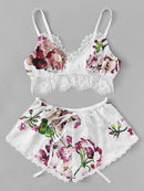 Contrast<b style="color:White;"><font size="1"> -</font></b>Lace Floral Lingerie Set