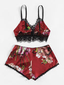 Contrast<b style="color:White;"><font size="1"> -</font></b>Lace Floral Lingerie Set