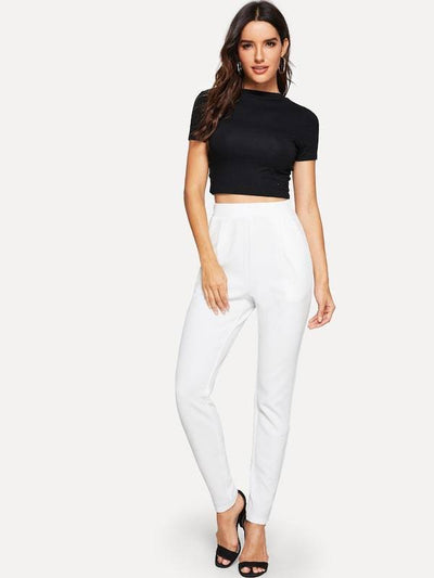 Pocket<b style="color:White;"><font size="1"> -</font></b>Side Solid Textured Pants