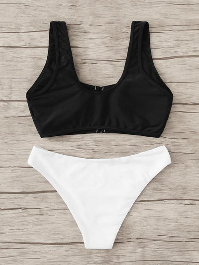 Lace-up<b style="color:White;"><font size="1"> -</font></b>Scoop<b style="color:White;"><font size="1"> -</font></b>Neck Top With Panty Bikini