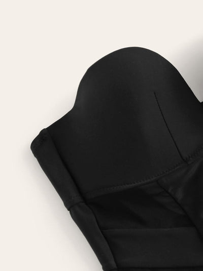 Contrast<b style="color:White;"><font size="1"> -</font></b>Mesh<b style="color:White;"><font size="1"> -</font></b>Underwire<b style="color:White;"><font size="1"> -</font></b>High Leg One Piece Swimsuit
