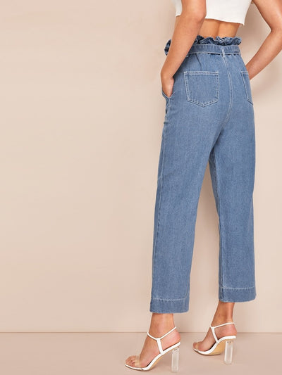 Paperbag<b style="color:White;"><font size="1"> -</font></b>Waist<b style="color:White;"><font size="1"> -</font></b>Straight Leg Crop Jeans