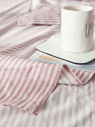 Striped<b style="color:White;"><font size="1"> -</font></b>Pattern Print Flat Sheet