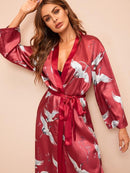 Floral<b style="color:White;"><font size="1"> -</font></b>&<b style="color:White;"><font size="1"> -</font></b>Leaf Print Satin Robe