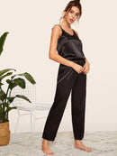 Satin<b style="color:White;"><font size="1"> -</font></b>Cami<b style="color:White;"><font size="1"> -</font></b>Top & Pants Pajama Set