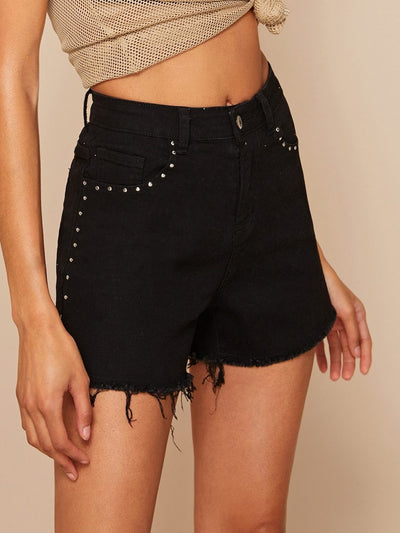 Studs<b style="color:White;"><font size="1"> -</font></b>Detail<b style="color:White;"><font size="1"> -</font></b>Raw Hem Denim Shorts