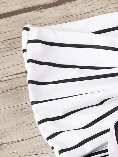 Striped<b style="color:White;"><font size="1"> -</font></b>Tie<b style="color:White;"><font size="1"> -</font></b>Front<b style="color:White;"><font size="1"> -</font></b>Bandeau With High Waist Bikini Set