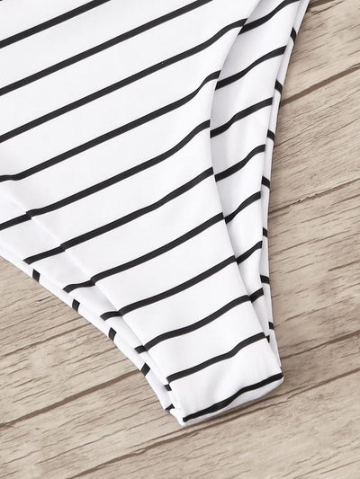 Striped<b style="color:White;"><font size="1"> -</font></b>Tie<b style="color:White;"><font size="1"> -</font></b>Front<b style="color:White;"><font size="1"> -</font></b>Bandeau With High Waist Bikini Set