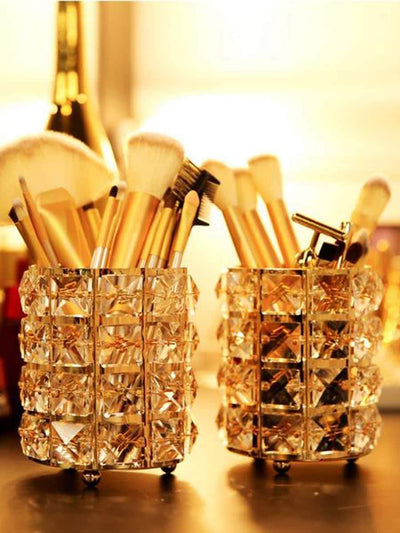 Makeup<b style="color:White;"><font size="1"> -</font></b>Brush Storage Bucket